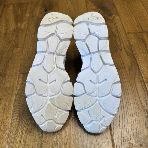 PUMA Gray Lightweight Women’s Shoes Lace Up Sneaker Size 10 US - Picture 5 of 5